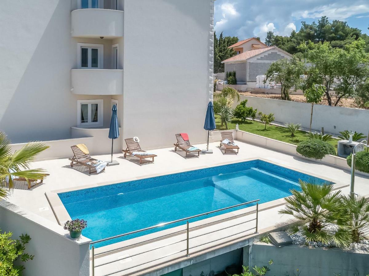 Apartment Villa 2 Pools-2 By Interhome スティヴァン エクステリア 写真
